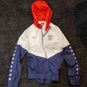 Nike windbreaker